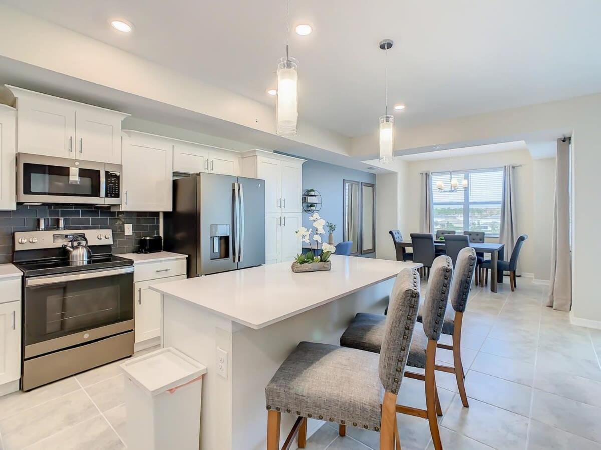 Gorgeous 2Br Lakeview Condo With Waterpark 基西米 外观 照片
