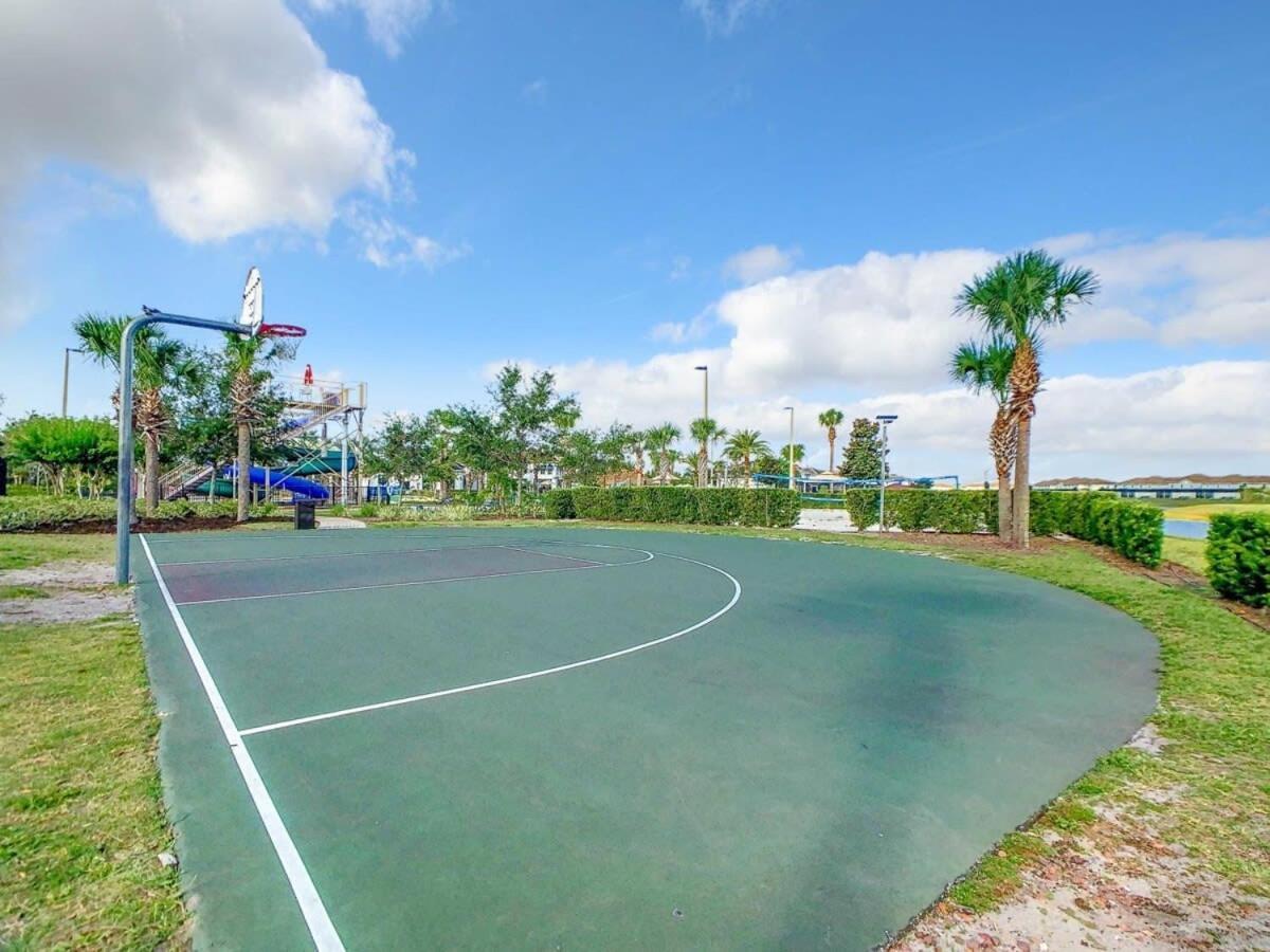 Gorgeous 2Br Lakeview Condo With Waterpark 基西米 外观 照片