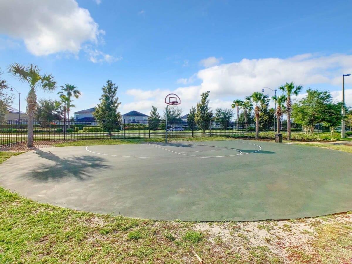 Gorgeous 2Br Lakeview Condo With Waterpark 基西米 外观 照片