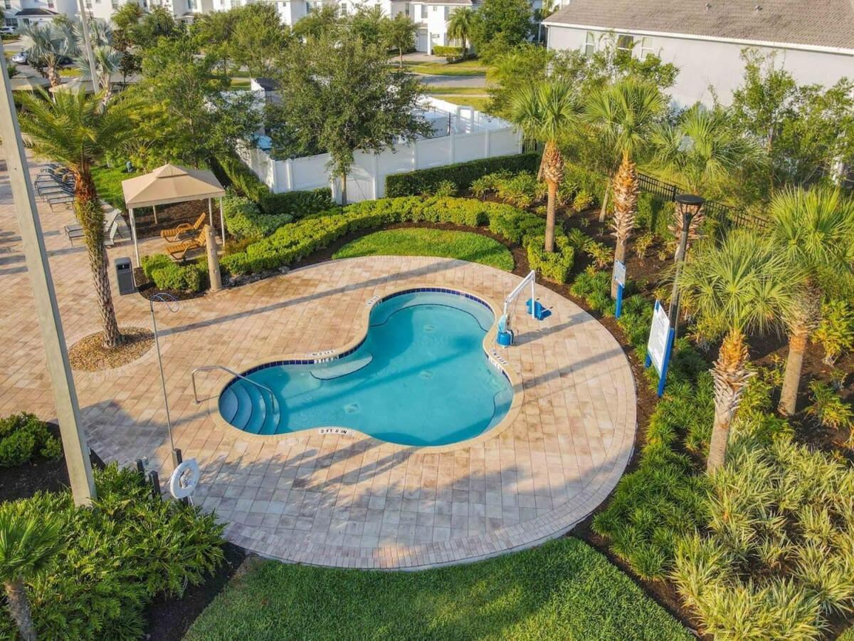 Gorgeous 2Br Lakeview Condo With Waterpark 基西米 外观 照片