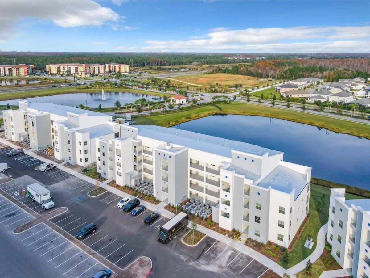 Gorgeous 2Br Lakeview Condo With Waterpark 基西米 外观 照片