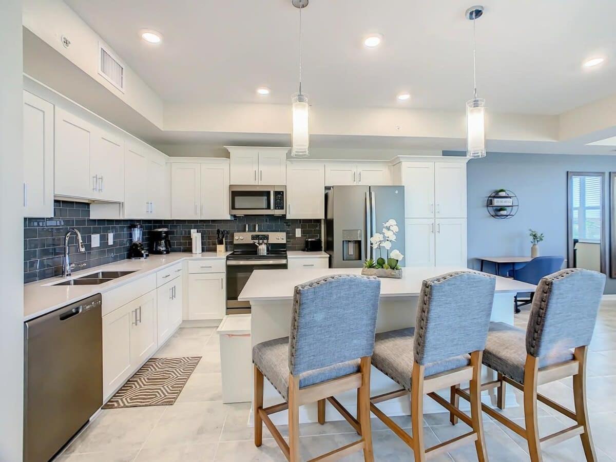 Gorgeous 2Br Lakeview Condo With Waterpark 基西米 外观 照片